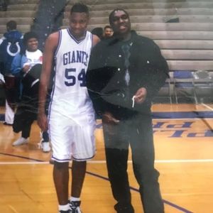 Meet your Posher, Roy